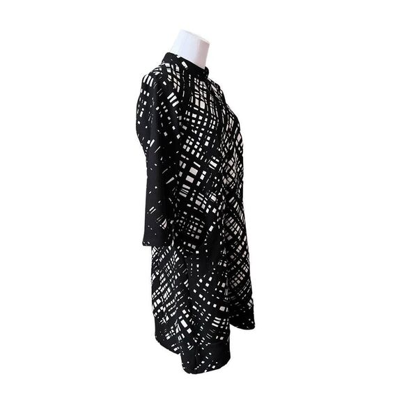 Chris McLaughlin Black White Geometrical Keyhole Shift Dress Sz 12 Pockets Moder - Picture 2 of 14